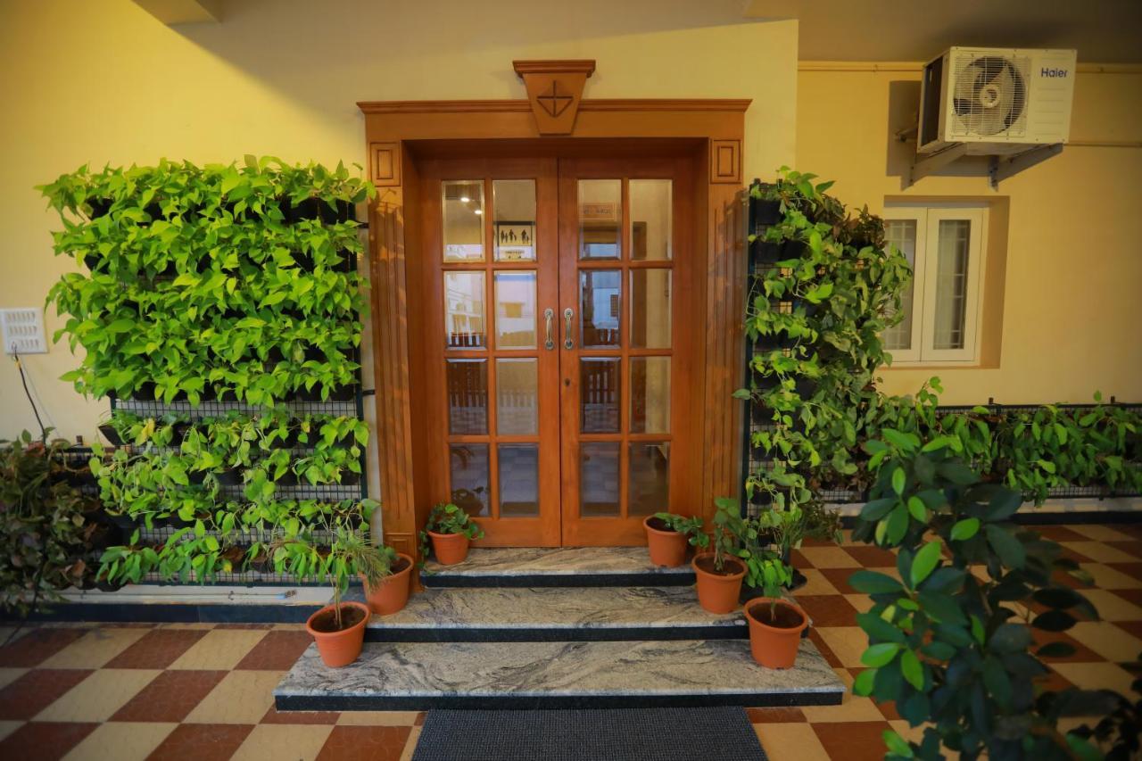 Jmj Comfort Hotel Salem Exterior foto
